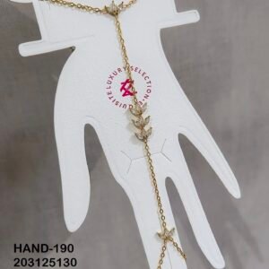 hand 190.jpg