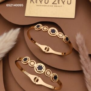 SHELL-103 Anti-Tarnish Stainless Steel Bracelet Under 99 from Kiyu Ziyu by Zyra Creation