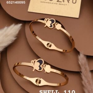 SHELL-110 Anti-Tarnish Stainless Steel Bracelet Under 99 from Kiyu Ziyu by Zyra Creation