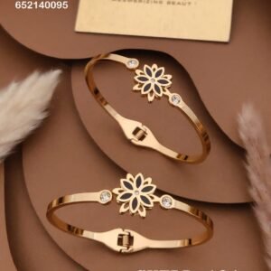 SHELL-121 Anti-Tarnish Stainless Steel Bracelet Under 99 from Kiyu Ziyu by Zyra Creation