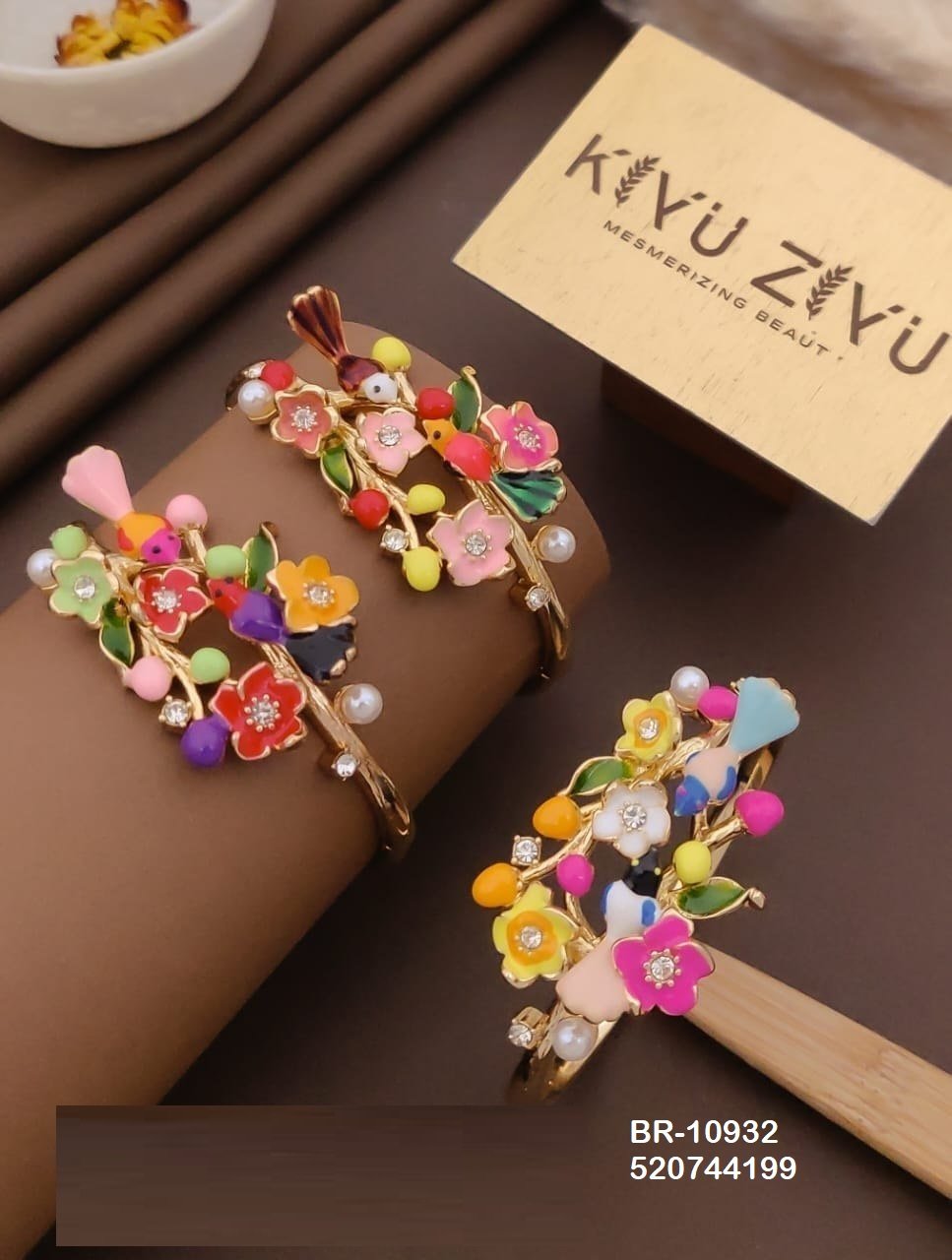 br 10932.jpg BR-10932 Anti Tarnish imported Enamel Flower Style Bracelet from Kiyu Ziyu by Zyra Creation