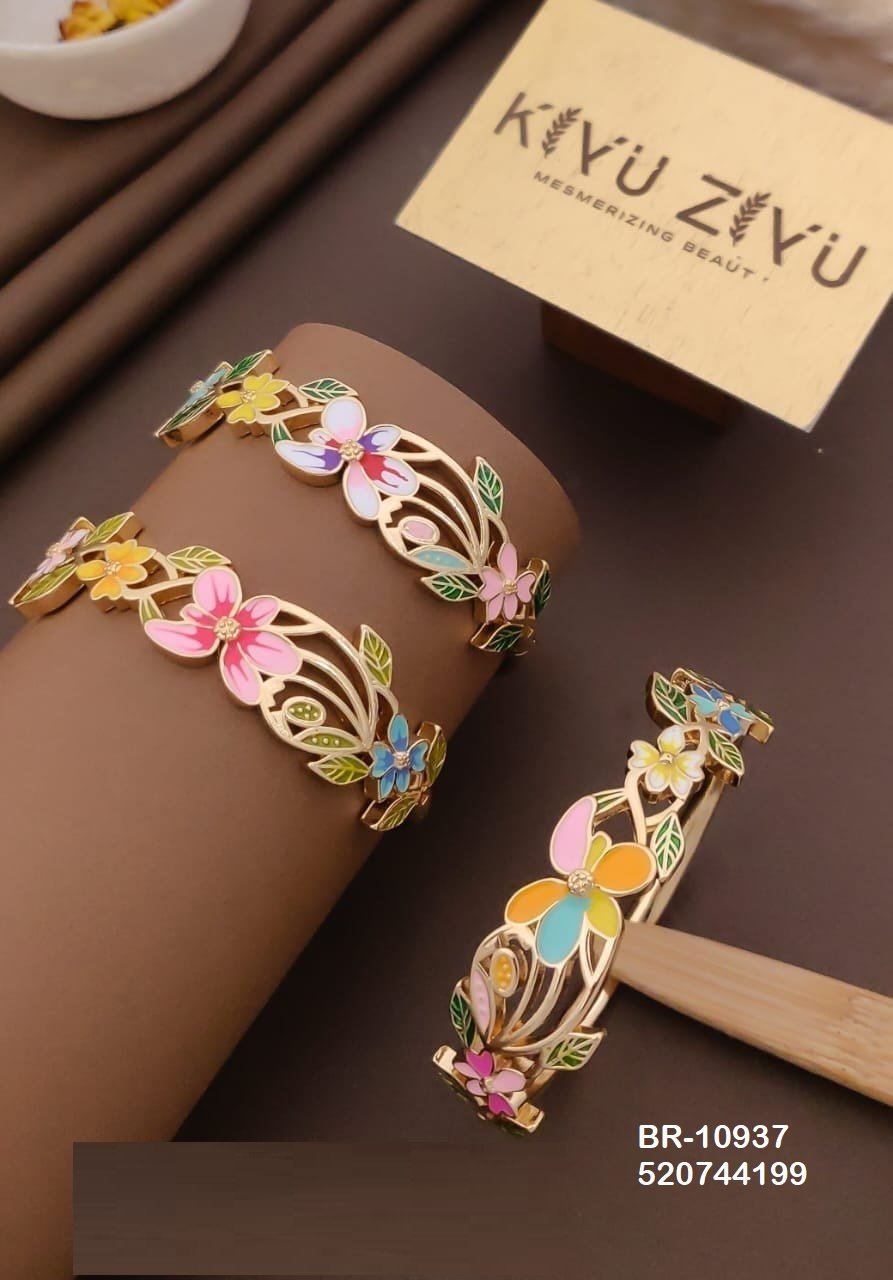 br 10937.jpg BR-10937 Anti Tarnish imported Enamel Flower Style Bracelet from Kiyu Ziyu by Zyra Creation