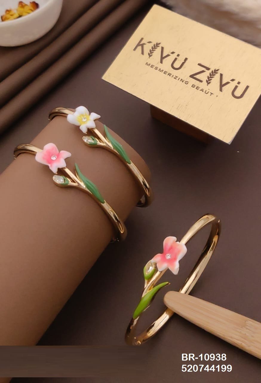 br 10938.jpg BR-10938 Anti Tarnish imported Enamel Flower Style Bracelet from Kiyu Ziyu by Zyra Creation