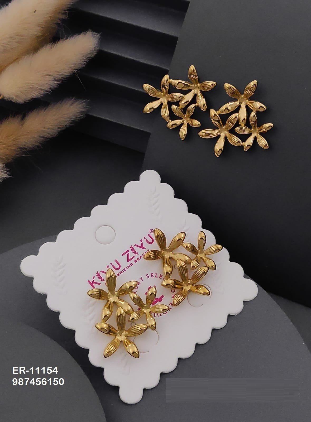 er 11154.jpg ER-11154 Anti-Tarnish Stainless Steel Earrings from Kiyu Ziyu by Zyra Creation