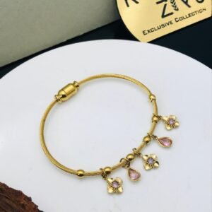 BR-11486 Anti-Tarnish Stainless Steel Charms Style Bracelet from Kiyu Ziyu by Zyra Creation