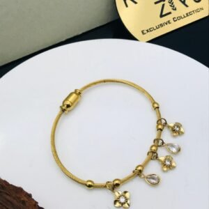 BR-11489 Anti-Tarnish Stainless Steel Charms Style Bracelet from Kiyu Ziyu by Zyra Creation
