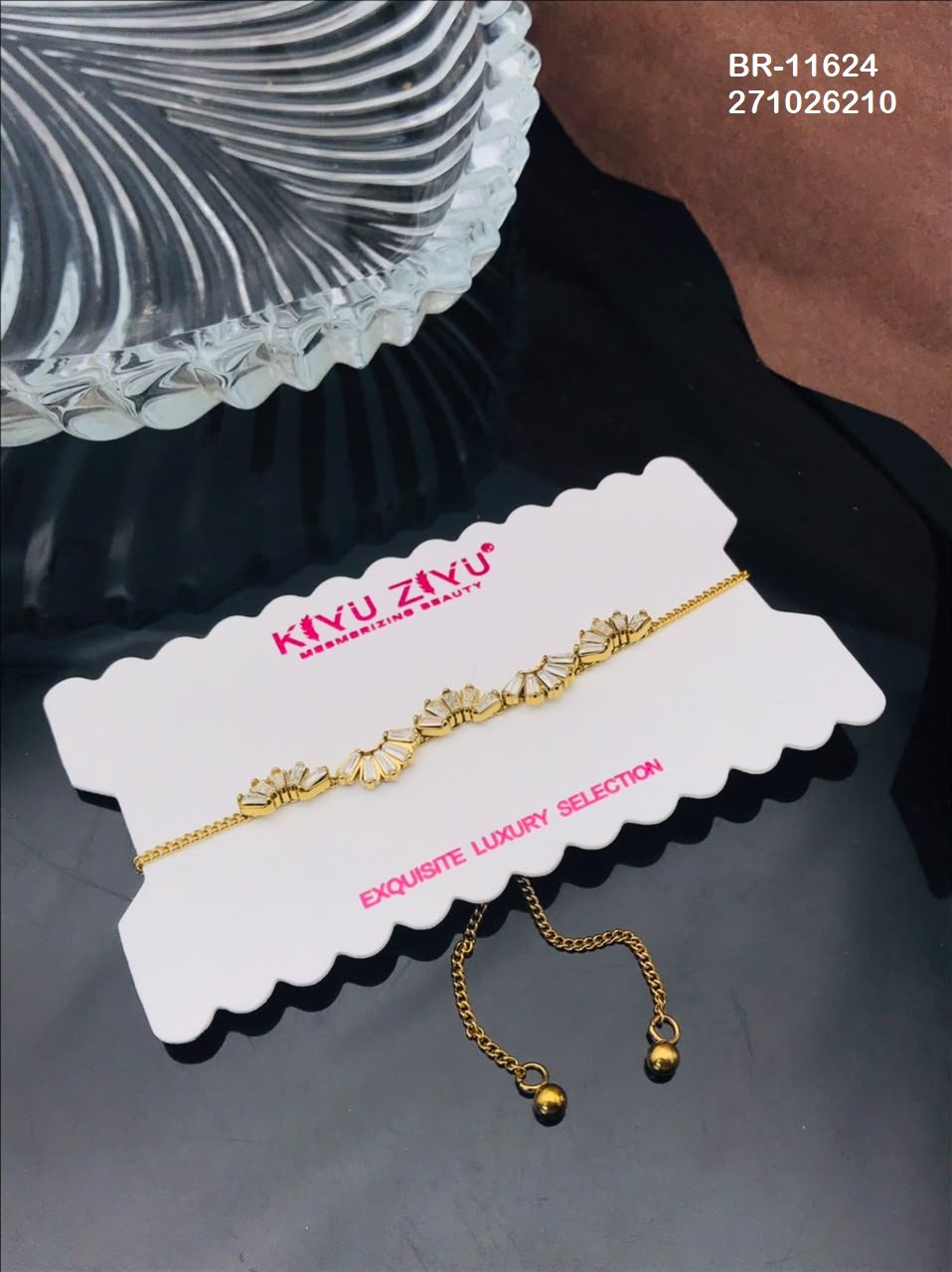 br 11624.jpeg BR-11624 Anti-Tarnish Stainless Steel Chain Bracelets from Kiyu Ziyu by Zyra Creation