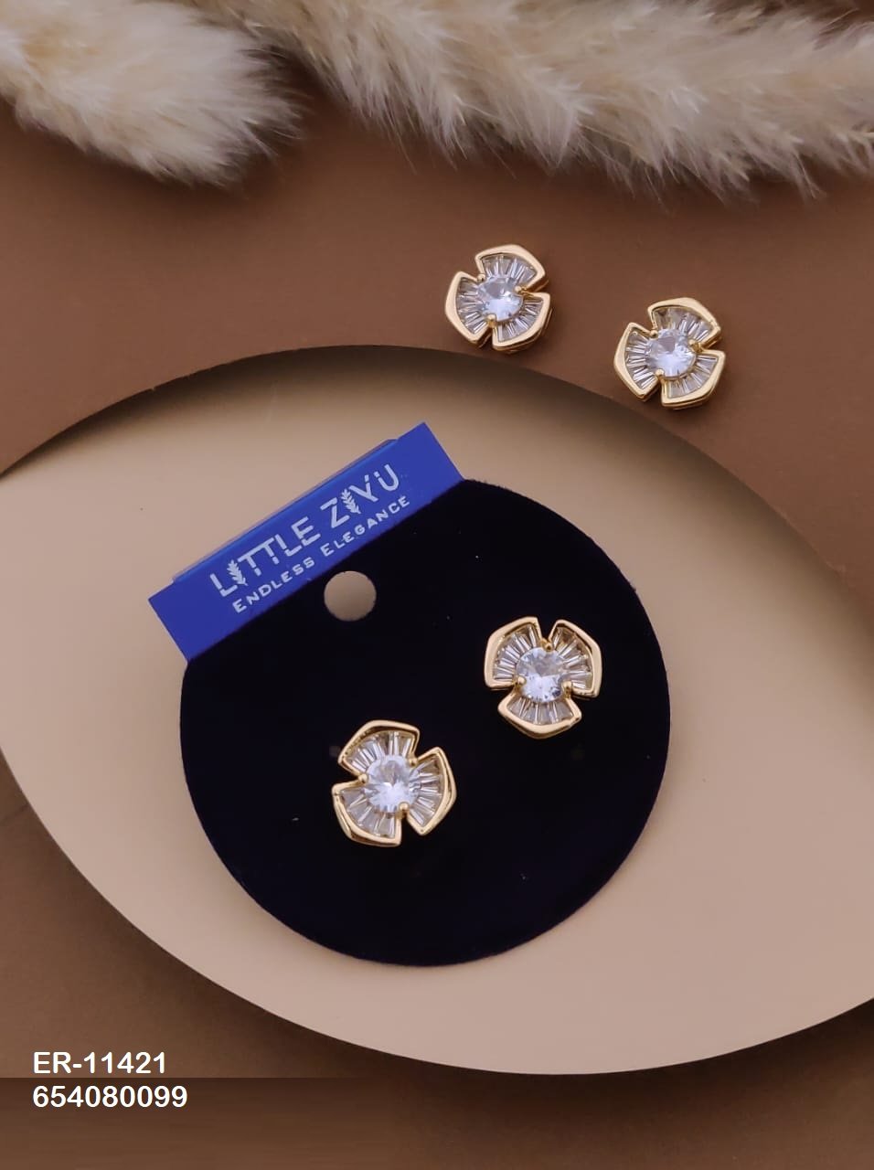 er 11421.jpeg ER-11421 Anti-Tarnish Imported Earrings from Kiyu Ziyu by Zyra Creation