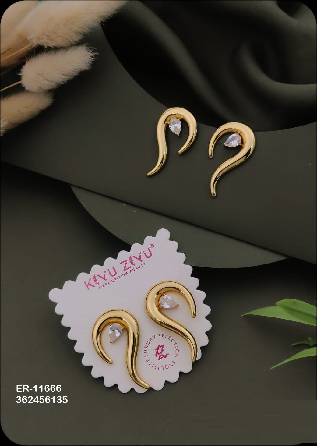 er 11666.jpeg ER-11666 Anti-Tarnish Stainless Steel Earrings from Kiyu Ziyu by Zyra Creation